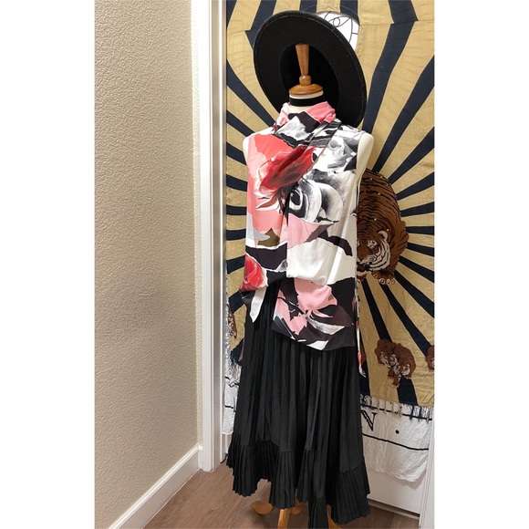 🌈 Amazing Rose art city top - Picture 12 of 13